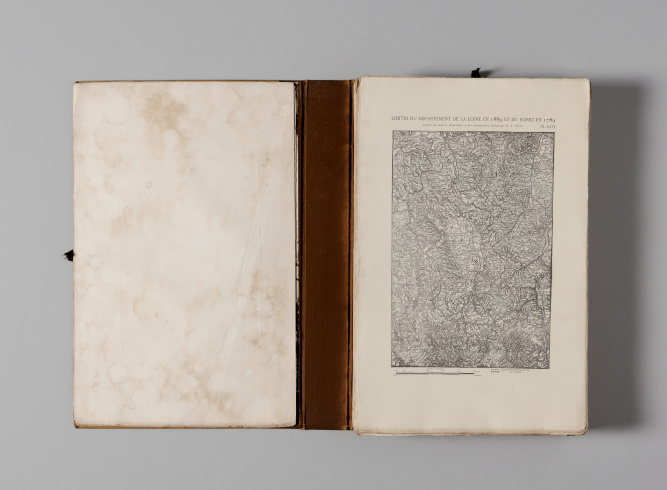 Volume 2 "Le Forez pittoresque et monumental", F.Thiollier