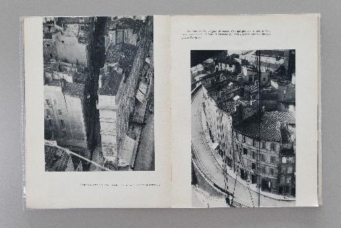 Photographie dans "Marseille" de Germaine Krull