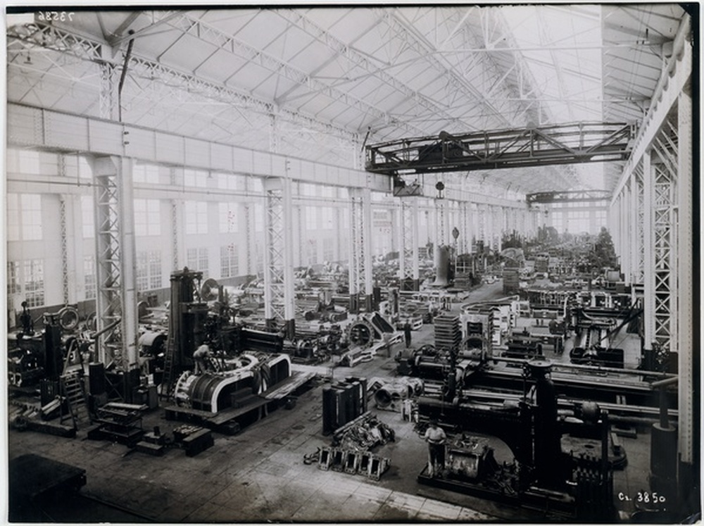 Usine Schneider du Breuil, atelier de mécanique générale