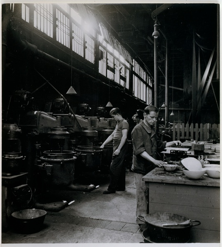 Machines, groupe de mélangeurs et malaxeurs