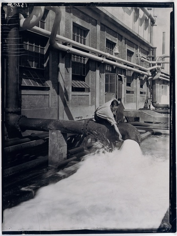 Extérieurs d'usine