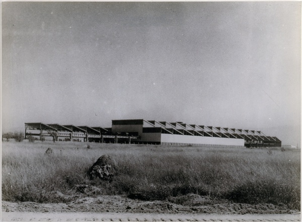 Bâtiment hangar