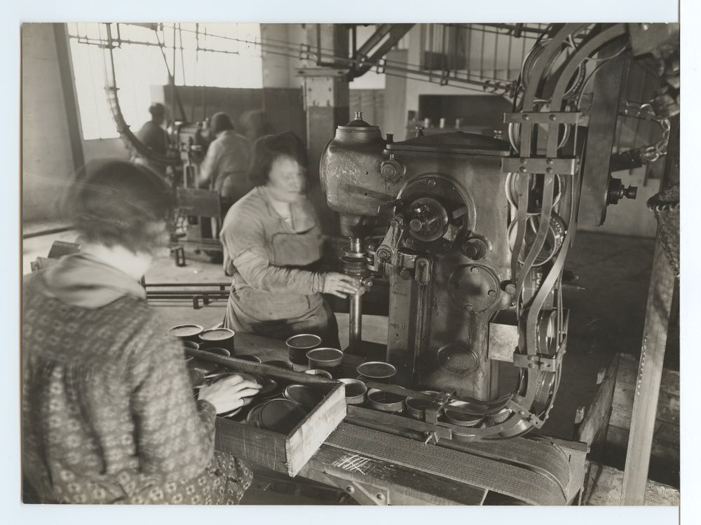 Usine de fabrication de fer blanc