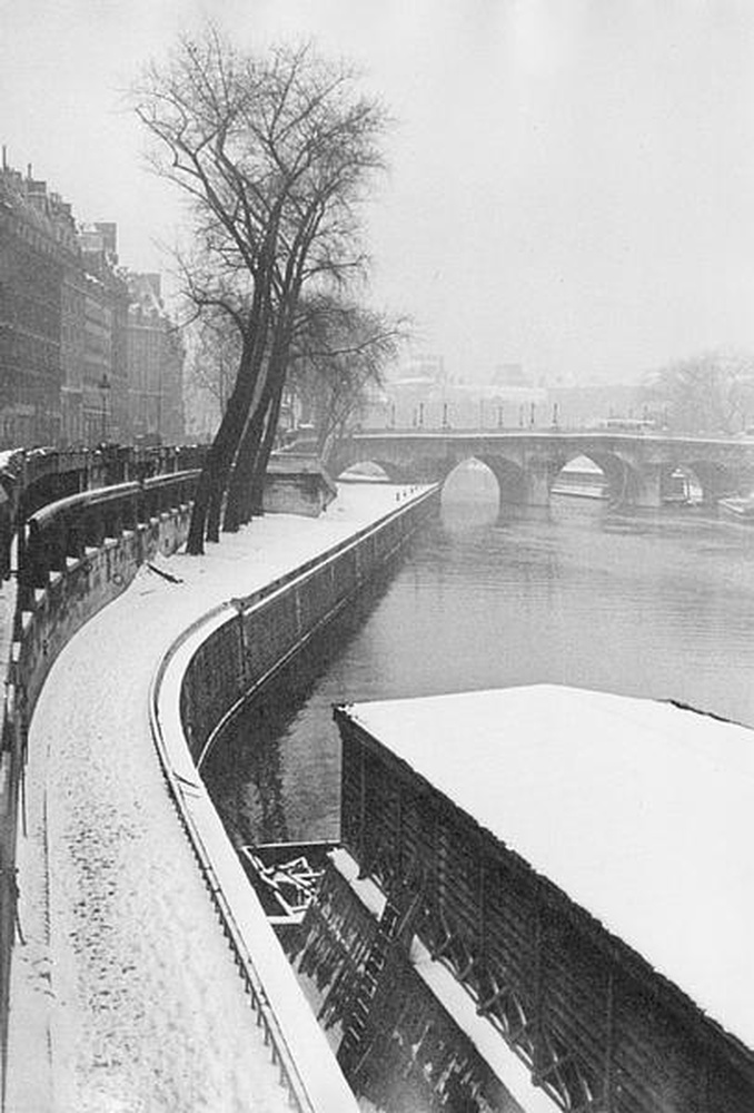 Quai des Grands-Augustins Paris