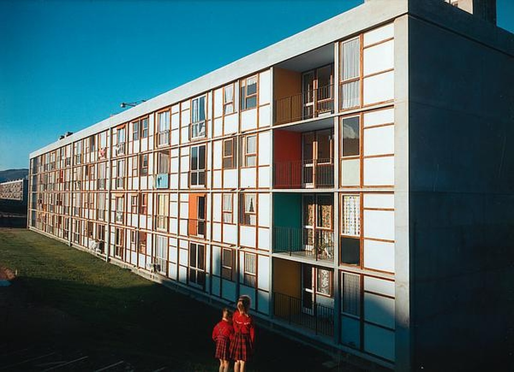 Firminy-vert : bâtiment rue de la Tour, vue transversale