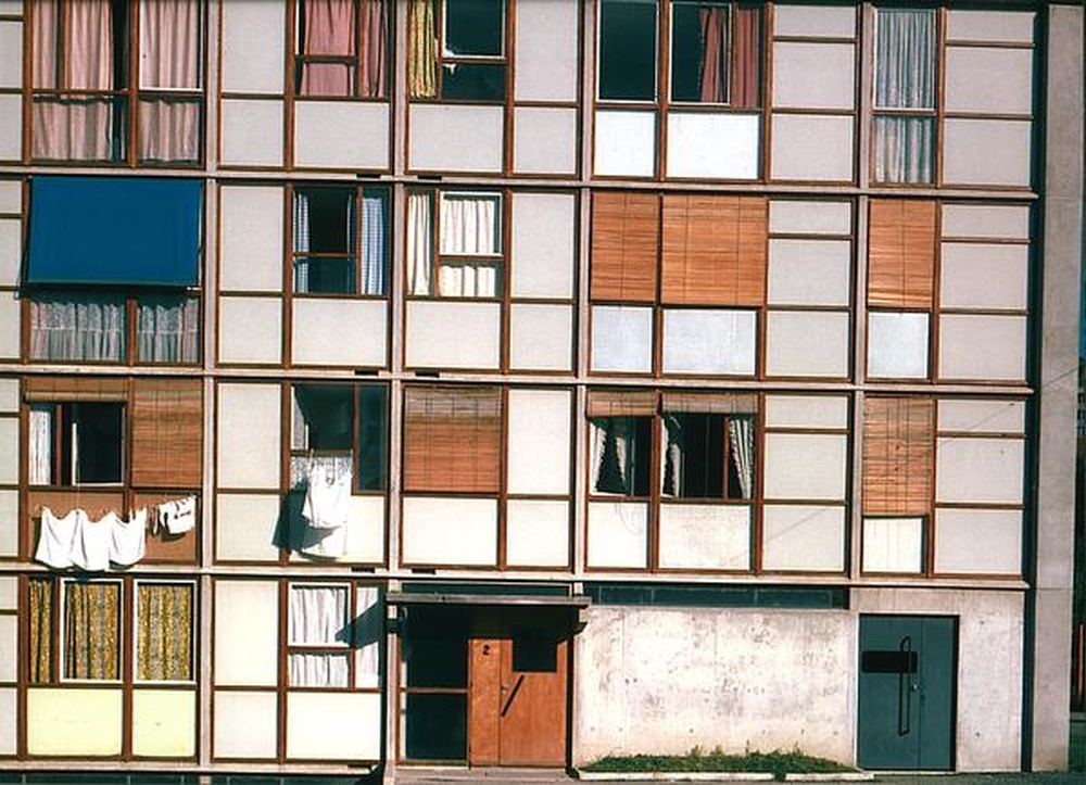 Firminy-vert : immeuble rue des Peupliers, détail de la façade nord