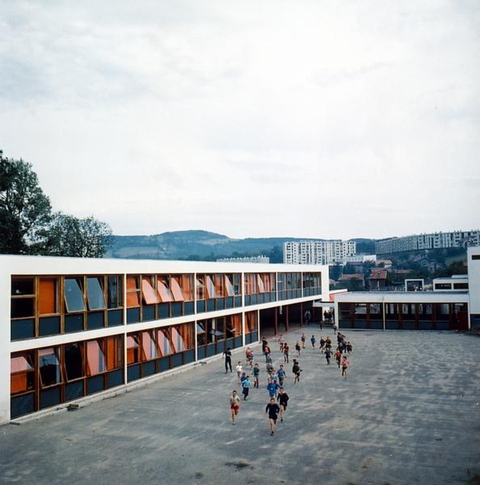 Firminy-vert : école primaire les Noyers (Marcel Roux,André Sive)