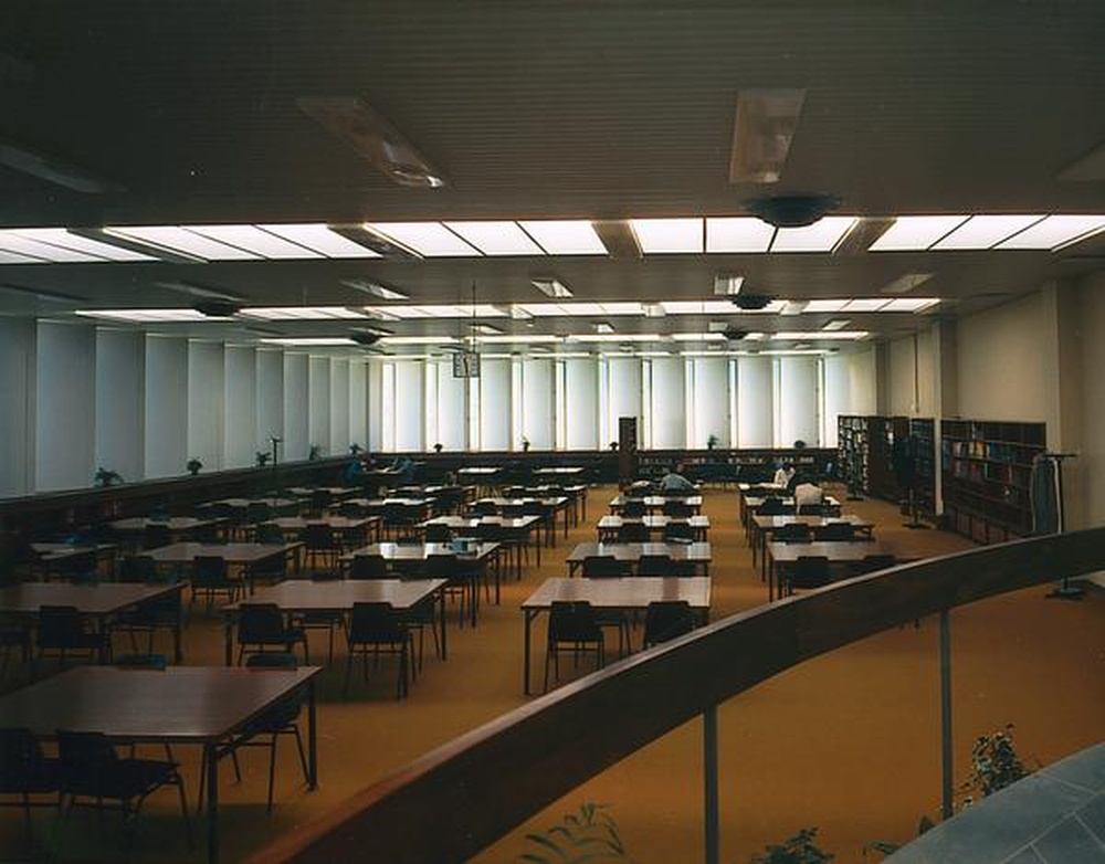 Saint-Etienne : Métare, collège universitaire, salle d'étude (Alfred Ferraz, Lucien Seignol)