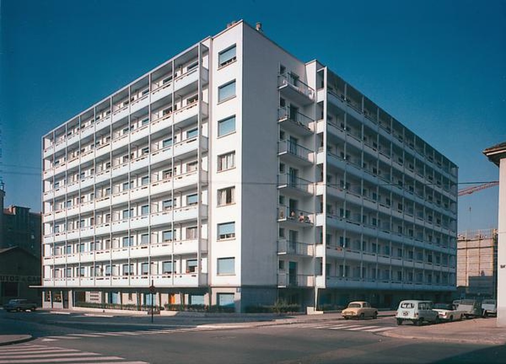 Saint-Etienne : square Amouroux, deux façades d'immeubles