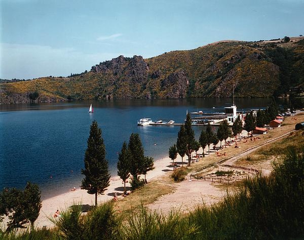 Saint-Etienne : Saint-Victor sur Loire, lac et plages