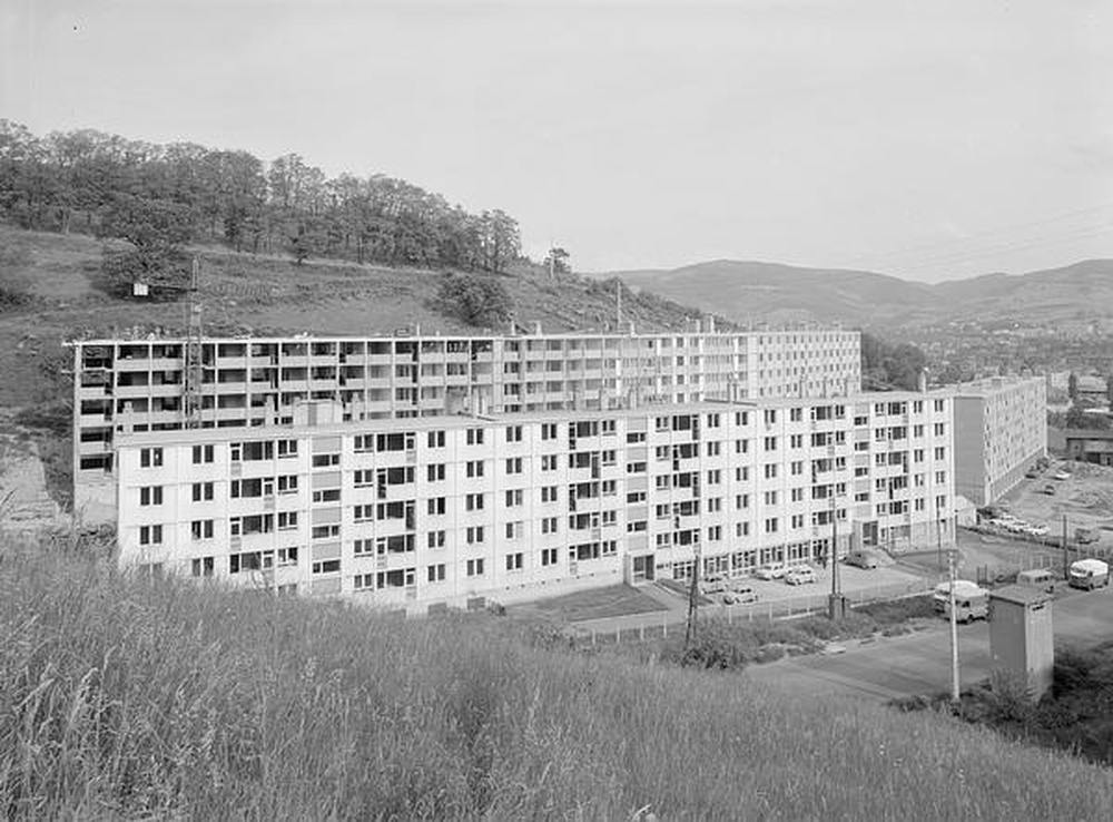 Firminy-vert : immeuble dit Logirel (logement d'urgence pour les rapatriés d'Algérie), aujourd'hui détruit