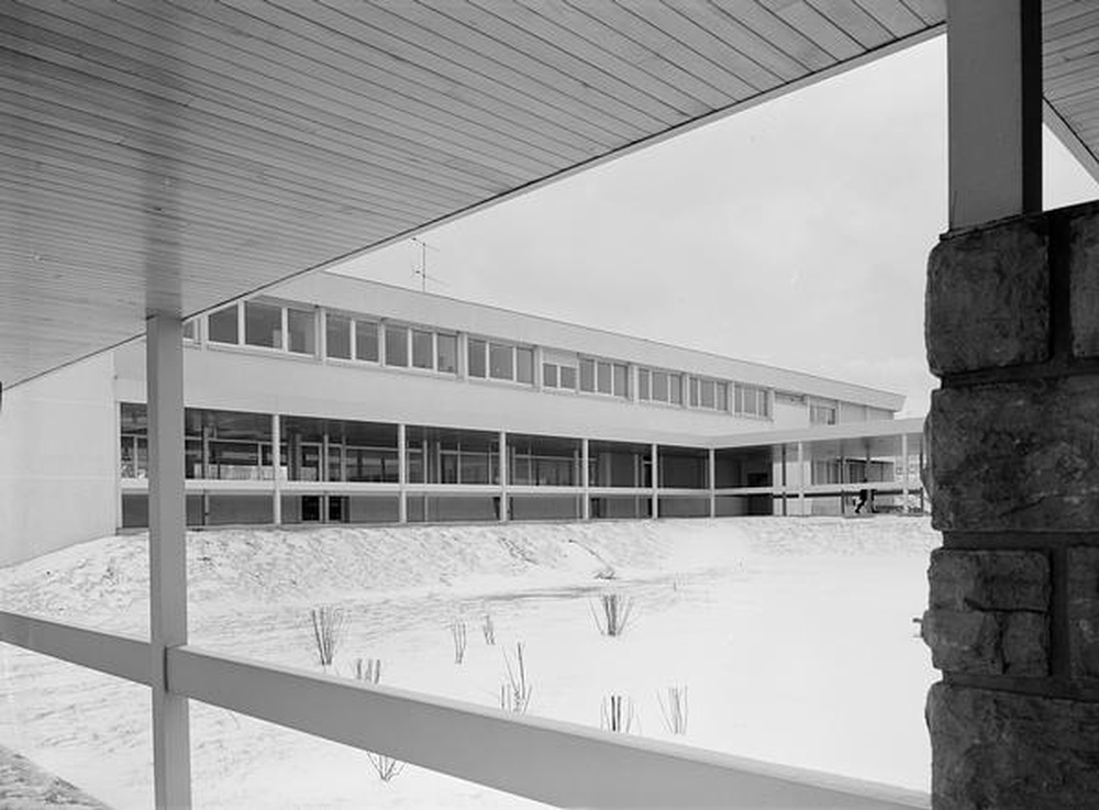 Saint-Etienne : Métare, collège universitaire (Alfred Ferraz, Lucien Seignol)