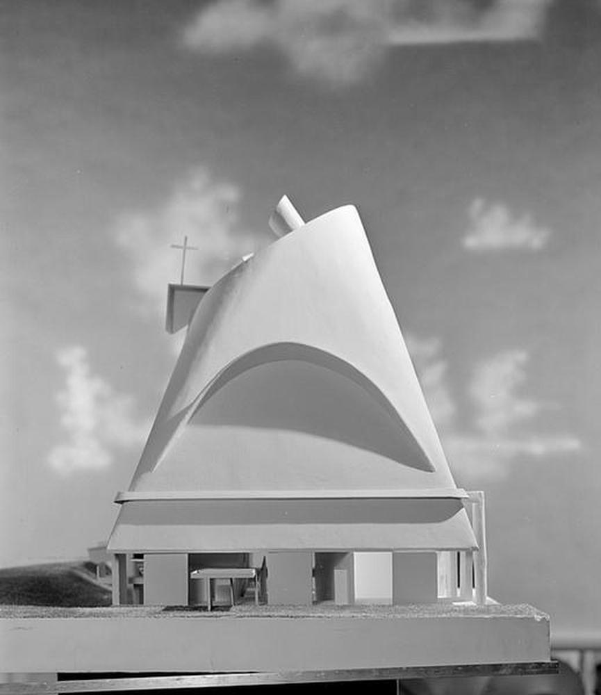 Firminy-vert : église Le Corbusier, maquette