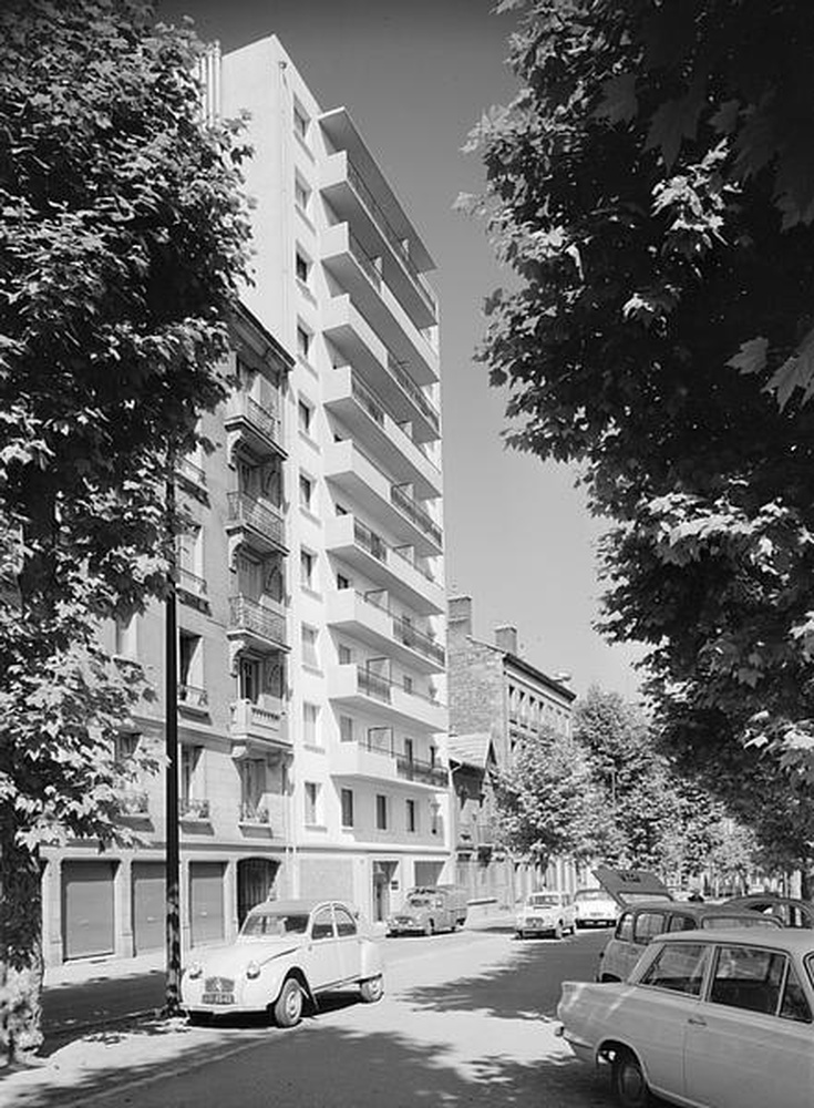 Saint-Etienne : Quartier Boivin, Place Boivin