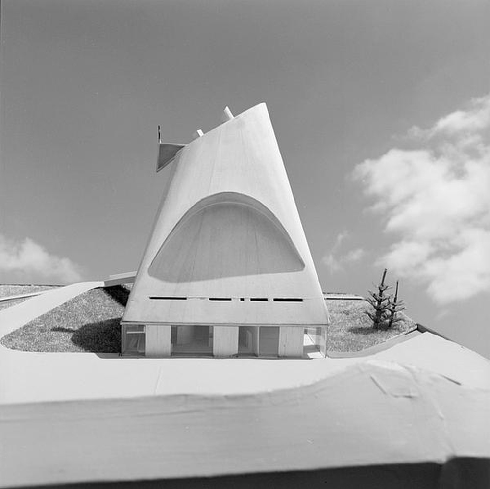 Firminy-vert : église Le Corbusier, maquette