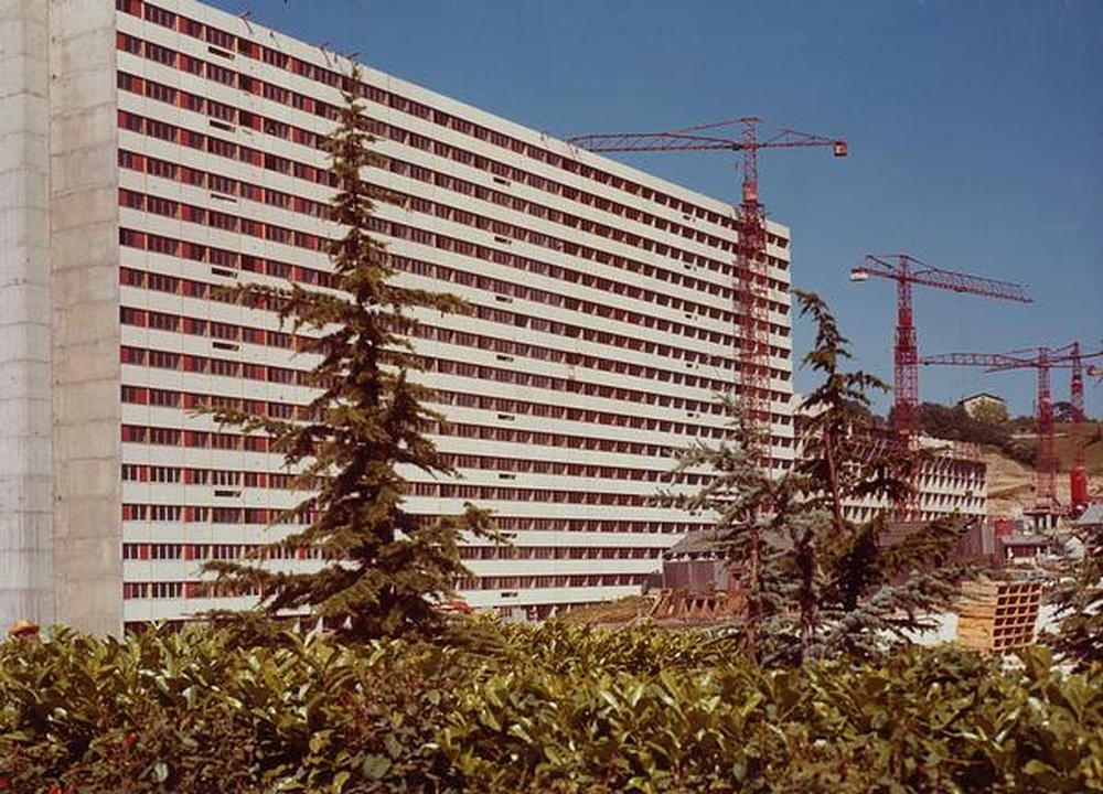 Saint-Etienne : Métare - Montchovet, la "Muraille de Chine" en construction