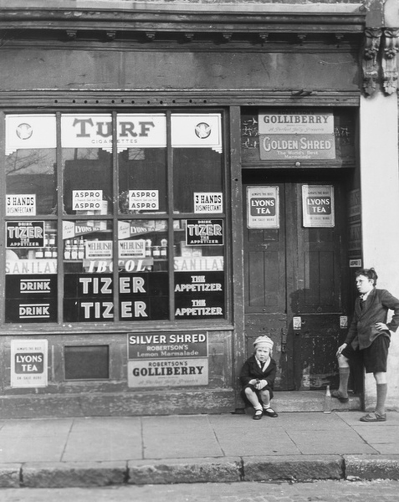 Shop front (Turf cigarettes)