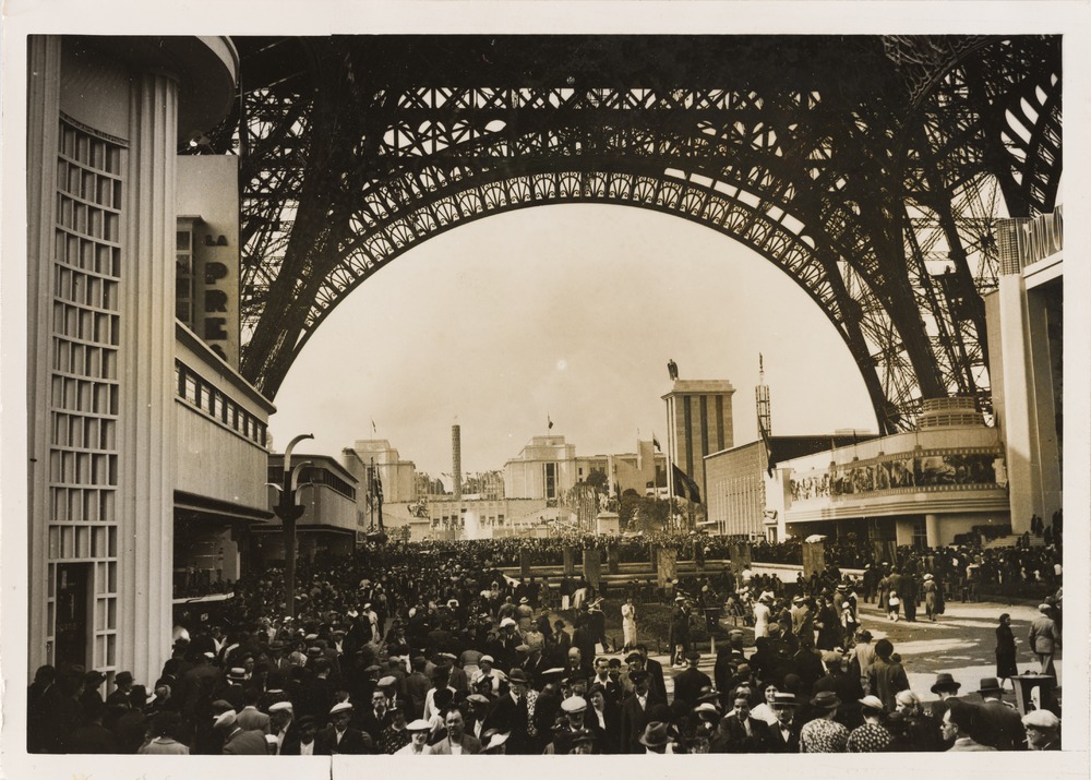 L'Exposition Internationale de Paris a dépassé aujourd'hui ses dix millions de visiteurs